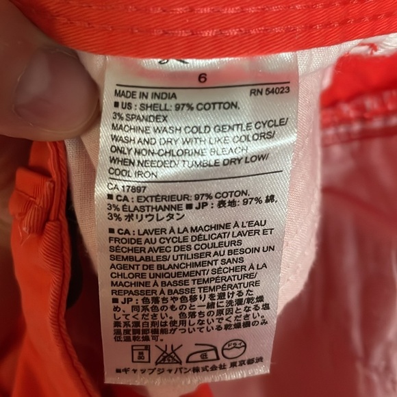 Banana Republic size 6 Vibrant Orangish Red 5”Cuffed Chino Mid-rise Shorts - Picture 12 of 12